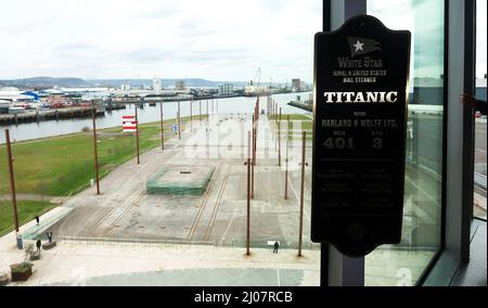 Bacino di carenaggio Titanic al Titanic Experience Belfast Foto Stock