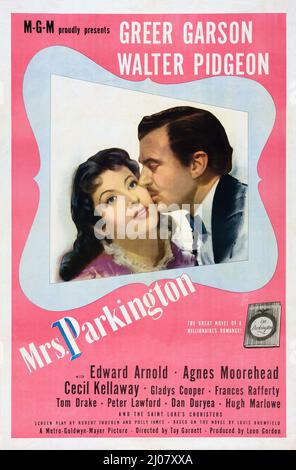 GREER GARSON e WALTER PIDGEON in SIG.RA. PARKINGTON (1944), diretto da TAY GARNET. Credito: M.G.M. / Album Foto Stock