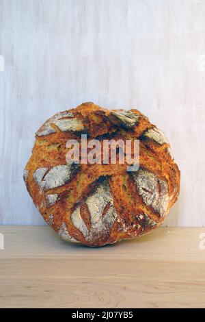 Pane di miracolo di crosta durante la notte senza pane impastato Foto Stock