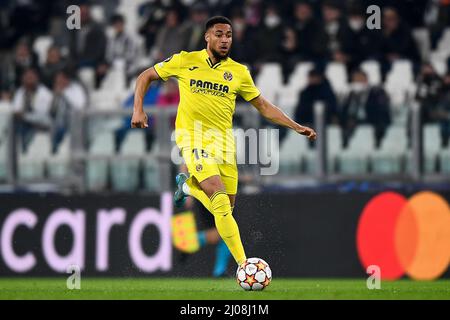 Torino, Italia. 16 marzo 2022. Araut Danjuma di Villarreal CF in azione durante il round della UEFA Champions League di sedici partite di calcio di seconda tappa tra Juventus FC e Villarreal CF. Credit: Nicolò campo/Alamy Live News Foto Stock