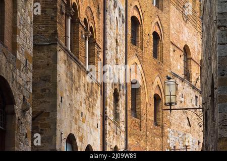 Centro storico di San Gimignano, Patrimonio dell'Umanità dell'UNESCO, Provincia di Siena, Regione Toscana, Italia Foto Stock