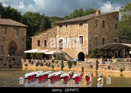 Vista sul bagno, bagno Vignoni, Provincia di Siena, Regione Toscana, Italia Foto Stock