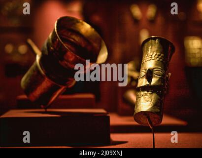 I manufatti in oro Inca sono una parte importante del Museo del Banco Central de Reserva di Lima, in Perù. Foto Stock