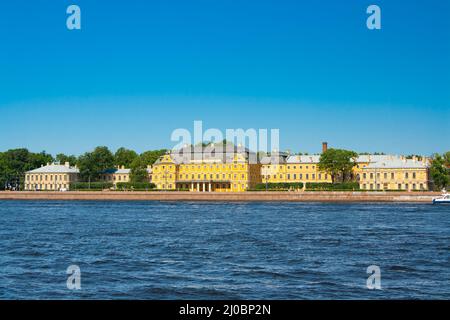 Menshikov Palace, la vista da inglese Embankment. Staint Petersburg Foto Stock