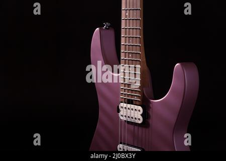 Charvel stratocaster in finitura nebbia borgogna Foto Stock