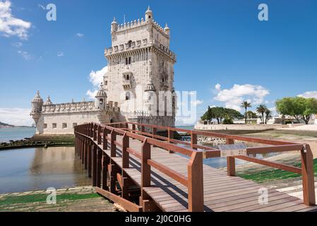 La Torre di Belem si trova sul fiume Tago a Lisbona, Portogallo Foto Stock