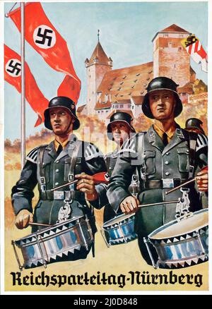 Propaganda nazista tedesca - 'Norimberga Rally' (Reichsparteitag-Nürnberg). Cartolina che mostra un dipinto di musicisti SS in uniforme (batteristi marcianti) 1936 Foto Stock