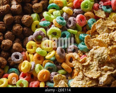 Colazioni sane di grano intero. Assortiti. Primo piano. Express food, per bambini, dietetico, biologico. Stile di vita sano. Non ci sono persone nel pho Foto Stock