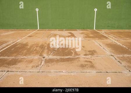 Campo di Fronton per praticare sport al coperto come pelota basca e tennis frontale Foto Stock