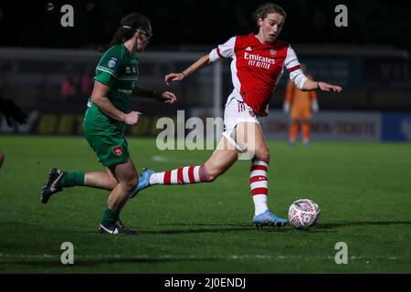 Borehamwood, Regno Unito. MAR 18th Vivianne Miedema dell'Arsenal in palla durante la partita di Vitality Women's fa Cup tra Arsenal e Coventry United al Meadow Park, Borehamwood venerdì 18th marzo 2022. (Credit: Tom West | MI News) Credit: MI News & Sport /Alamy Live News Foto Stock