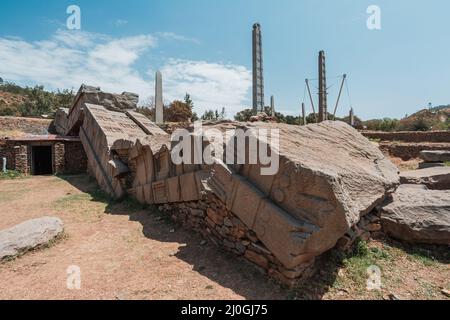Famosi antichi obelischi nella città di Aksum, Etiopia Foto Stock
