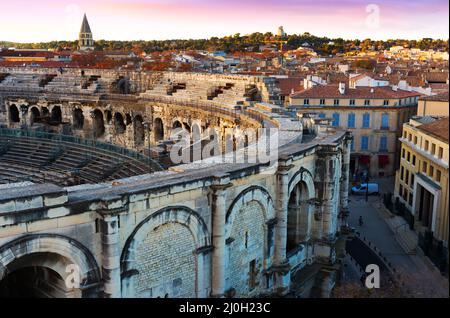 Anfiteatro Romano di Nimes Foto Stock