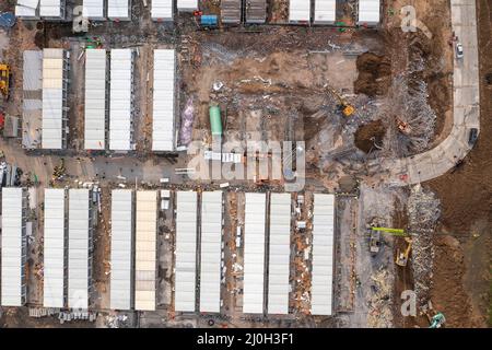 BINZHOU, CINA - 19 MARZO 2022 - Una foto aerea scattata il 19 marzo 2022 mostra l'isolamento del fangcanto in costruzione a Binzhou Economic and Techn Foto Stock