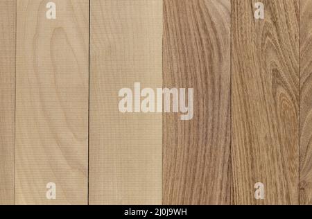 Immagine di sfondo con legno naturale di due razze Foto Stock