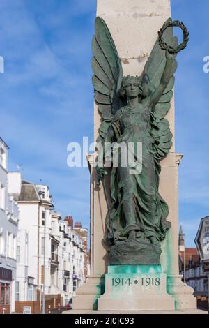 BEXHILL-on-Sea, EAST SUSSEX/UK - gennaio 11 : Vista del Memoriale di guerra a Bexhill-on-Sea East Sussex on gennaio 11, 2009 Foto Stock