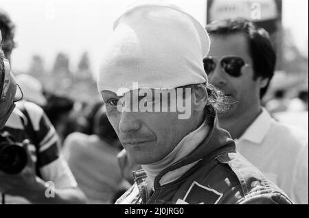 Niki Lauda, alla guida di una Marlboro-McLaren, vince il Gran Premio di Gran Bretagna a Brands Hatch. Lauda, campione del mondo nel 1975 e nel 1977, è salito al terzo posto nel campionato piloti, dietro Pironi e Watson. Didier Pironi è arrivato secondo a Brands e Patrick Tambay è terzo. Nella foto, Niki Lauda. 18th luglio 1982. Foto Stock