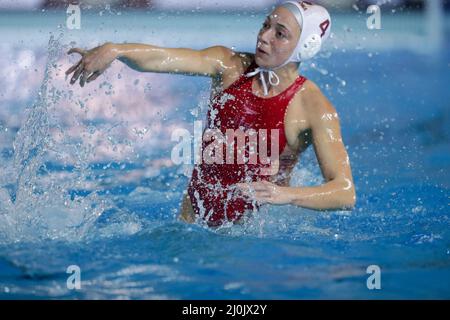 Roma, Italia. 19th Mar 2022. Silvia Avegno (SIS Roma) girato durante SIS Roma vs CSS Verona, Italian Women's Coppa Italia waterpolo match a Roma, Italy, March 19 2022 Credit: Independent Photo Agency/Alamy Live News Foto Stock