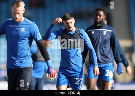 GILLINGHAM, REGNO UNITO. MAR 19th Bailey Akehurst di Gillingham durante la partita della Sky Bet League 1 tra Gillingham e Sheffield Mercoledì al MEMS Priestfield Stadium, Gillingham Sabato 19th marzo 2022. (Credit: Tom West | MI News) Credit: MI News & Sport /Alamy Live News Foto Stock