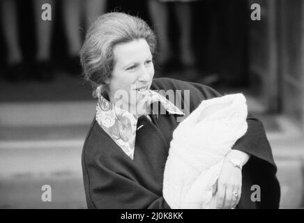 Sua altezza reale Anne lascia il St Mary's Hospital a Paddington, Londra, dopo la nascita della sua bambina Principessa Zara. 18th maggio 1981. Foto Stock