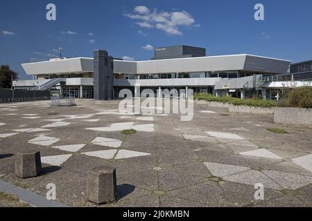 Forum, municipio e centro culturale, Leverkusen, Renania settentrionale-Vestfalia, Germania, Europa Foto Stock