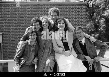 BBC Television annuncia i nuovi programmi autunnali oggi. Il nuovo team 'that's Life', Michael Groth, Bill Buckley, Esther Rantzen, Gavin Campbell, Joanna Monro e Doc Cox. 17th agosto 1982. Foto Stock