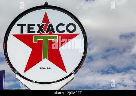 SELIGMAN, ARIZONA, Stati Uniti d'America - LUGLIO 31 : Old Texaco Sign in Seligman, Arizona, Stati Uniti d'America on July 31, 2011 Foto Stock