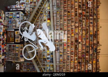 Libreria vintage Ler Devagar a Lisbona Foto Stock