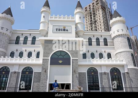 Architettura Thailandia. Castello come un inusuale boutique hotel in costruzione Sud-Est Asiatico Foto Stock