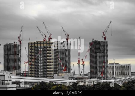 Yurikamome e lo skyline di Tokyo Foto Stock