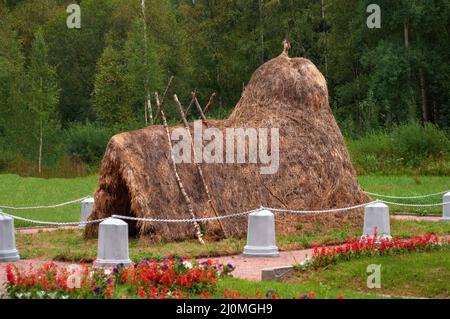 SESTRORETSK, RUSSIA - 01 AGOSTO 2021: V. I. capanna Lenin a Razliv, Sestroretsk Foto Stock