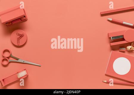 La cancelleria per la composizione fornisce colore rosa Foto Stock