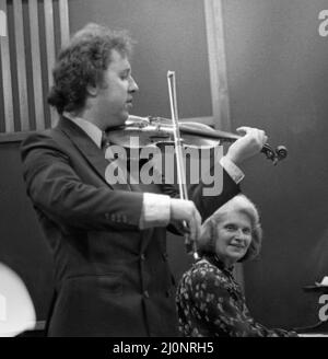 Violinista rumeno-americano Serban Lupu a Los Angeles, CA, USA, circa 1984 Foto Stock