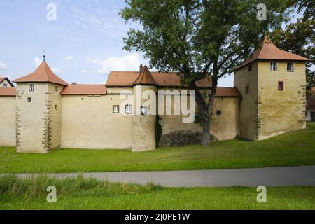 Mura della città vecchia, Weissenburg di Baviera, Franconia, Baviera, Germania Foto Stock