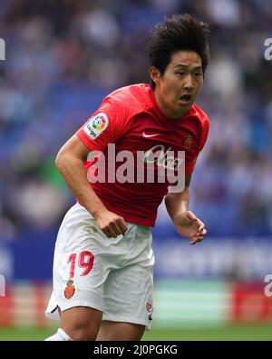 Barcellona, Spagna. 20th Mar 2022. Kang-in Lee di RCD Mallorca durante la partita la Liga tra RCD Espanyol e RCD Mallorca disputata allo Stadio RCDE il 20 marzo 2022 a Barcellona, Spagna. (Foto di PRESSINPHOTO) Credit: PRESSINPHOTO AGENZIA SPORTIVA/Alamy Live News Foto Stock