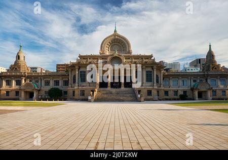 Tempio buddista Tsukiji Hongan-ji situato nel quartiere Tsukiji di Tokyo, Giappone Foto Stock