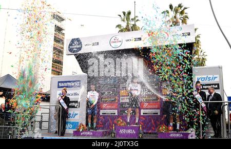 Sanremo, Italia. 19th Mar 2022. Milano-Sanremo 2022: Matej Mohoric ha vinto il "Spring Classic". Credit: Independent Photo Agency/Alamy Live News Foto Stock