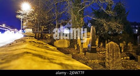 Cimitero ebraico, vista sul muro, Goettingen, bassa Sassonia, Germania, Europa Foto Stock