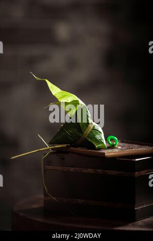 Zongzi e pranzo al sacco tradizionale cinese Foto Stock