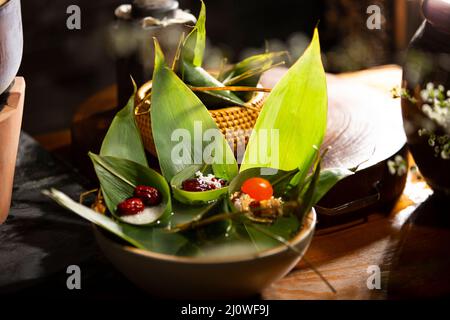 Materiali alimentari di preparazione Zongzi Foto Stock