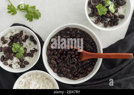 Fagioli di rene laici piatti con recipiente per il riso Foto Stock