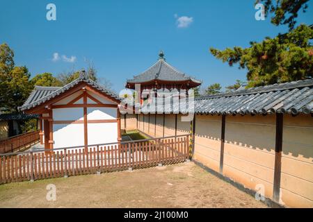 Tempio di Kofuku-ji, sito patrimonio dell'umanità dell'UNESCO a Nara, Giappone Foto Stock