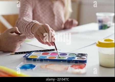 Chiudere la spazzola di tenuta manuale Foto Stock