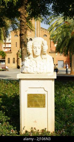 Replica della Signora di Elche in Plaza de Elche, Barcellona, Catalunya, Spagna, Europa Foto Stock