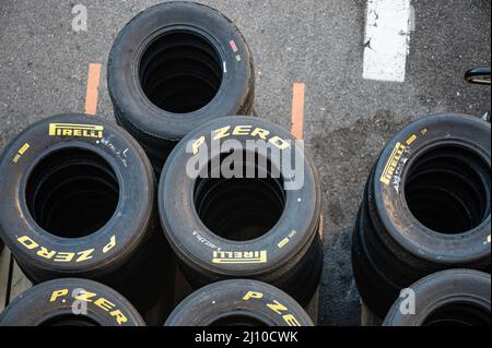 Primo piano di pneumatici Pirelli P Zero Racing Foto Stock