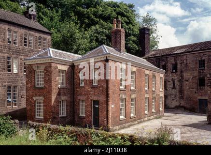 Cromford, Mill Road, Fabrik, Gatekeeper Cottage Foto Stock
