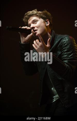 Milano Italia 2013-04-19 : Conor Maynard, cantautore inglese, concerto dal vivo presso il night club dei magazzini generali Foto Stock