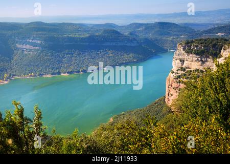 Vista del serbatoio di Sau dal punto più alto. Catalogna Foto Stock