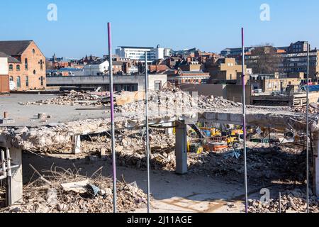 Demolizione del vecchio centro commerciale Broadmarsh nel centro di Nottingham, Nottinghamshire Inghilterra Regno Unito Foto Stock