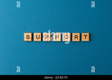 Background del supporto. Frase da lettere di legno. Vista dall'alto parole. Le frasi sono disposte in legno lettera. Motivazione. Foto Stock