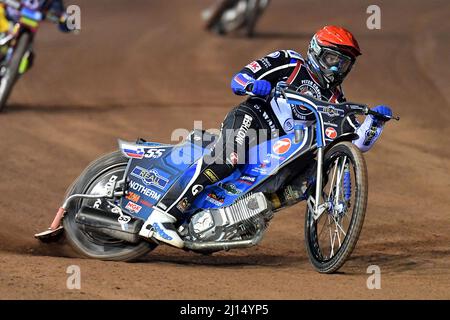 MANCHESTER, REGNO UNITO. MAR 21ST. Matej Zagar durante il Peter Craven Memorial Trophy al National Speedway Stadium di Manchester lunedì 21st marzo 2022. (Credit: Eddie Garvey | MI News) Credit: MI News & Sport /Alamy Live News Foto Stock